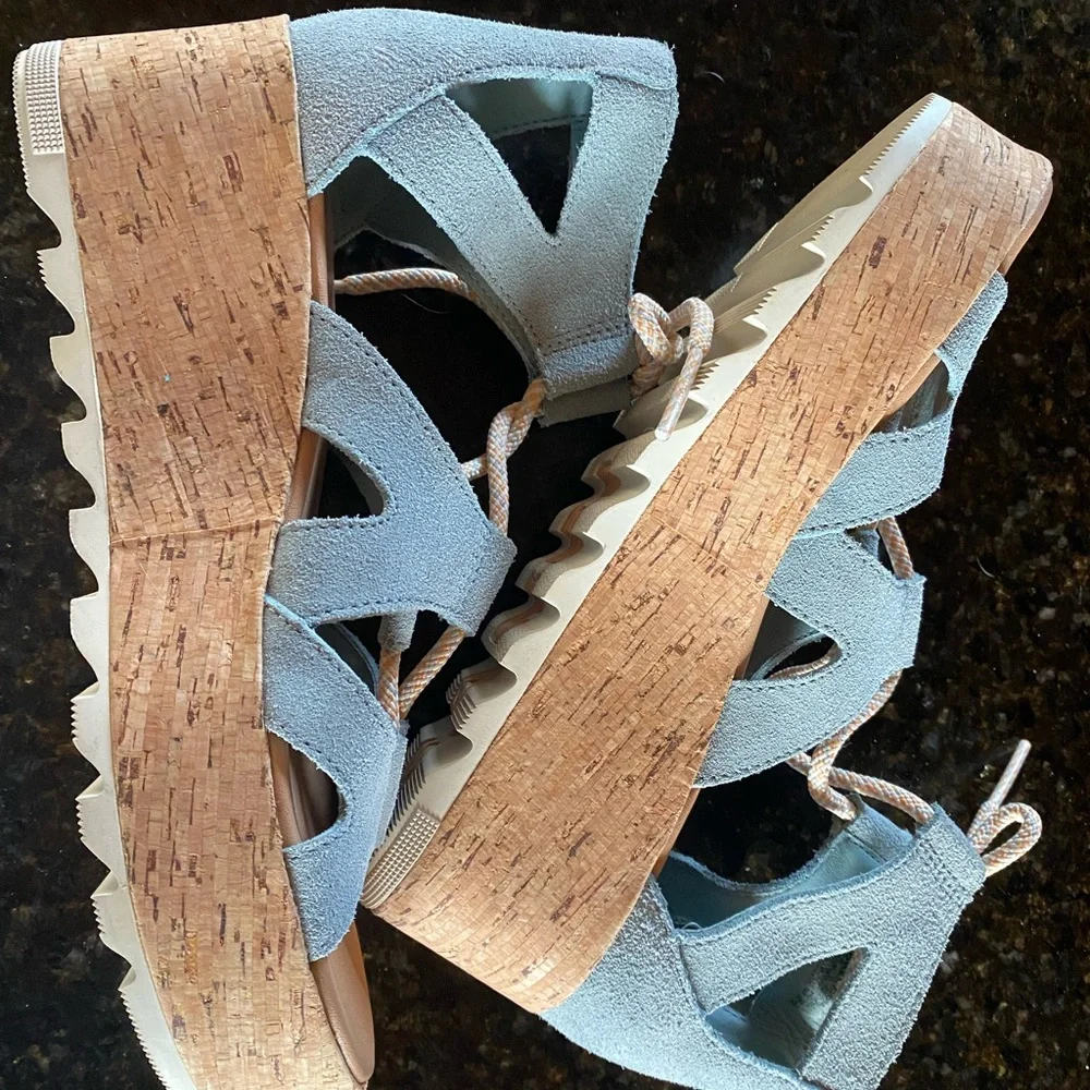 Sorel Cameron Flatform Lace Gladiator wedges sandals